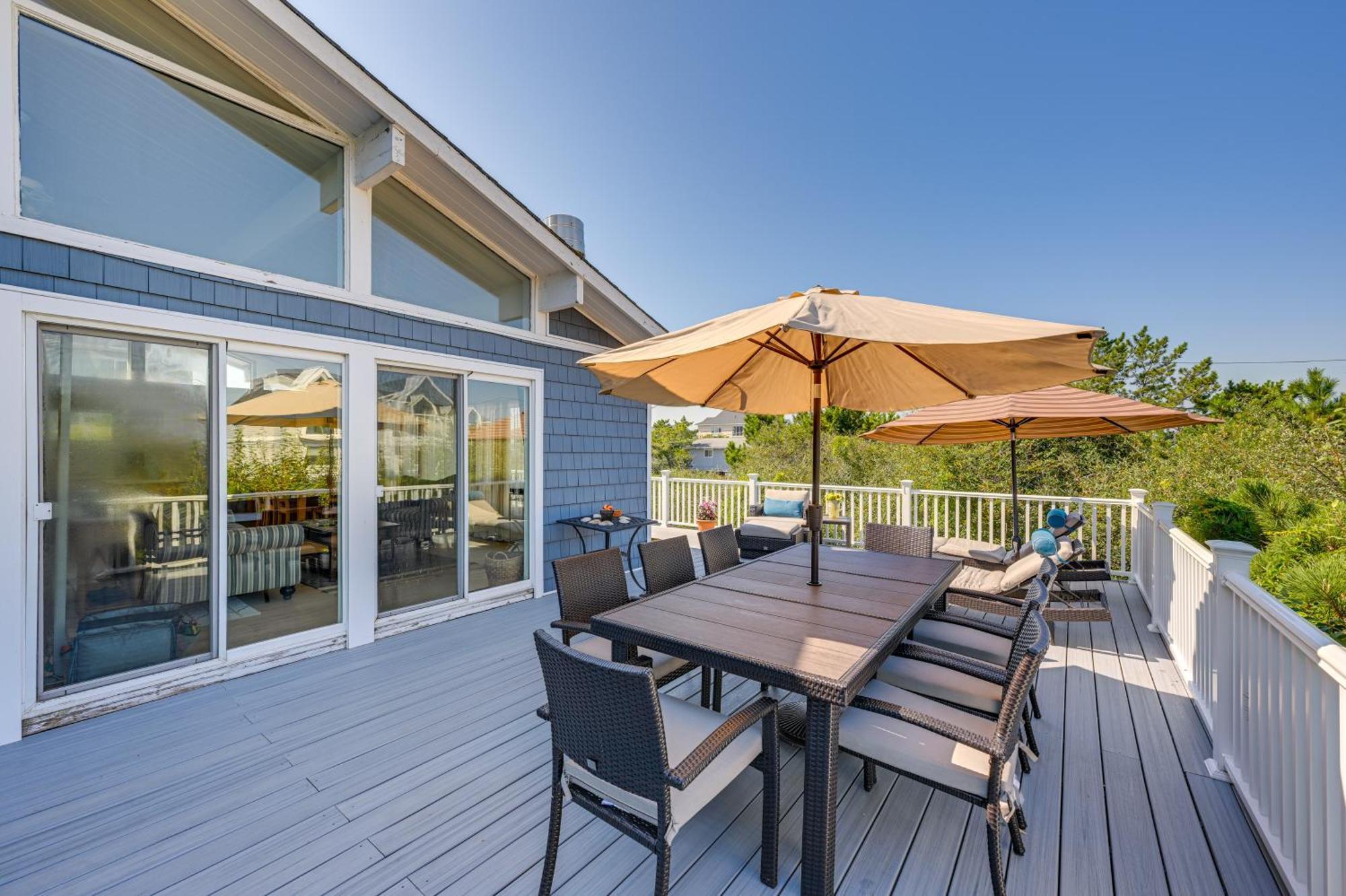 Westhampton Beach Home With Deck And Ocean Views! Экстерьер фото