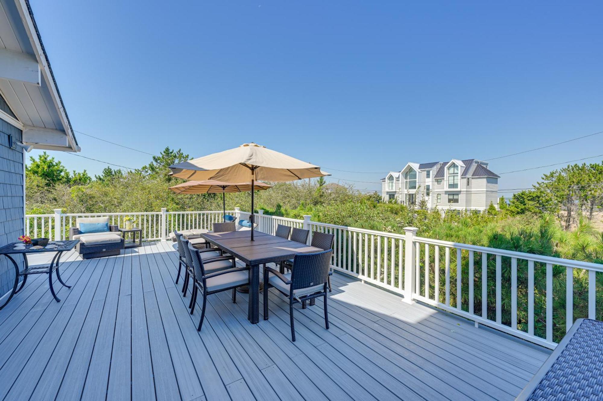 Westhampton Beach Home With Deck And Ocean Views! Экстерьер фото