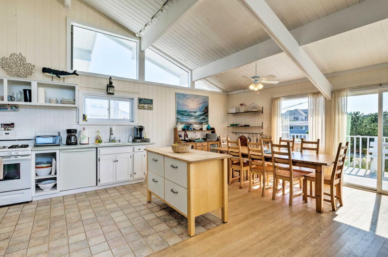 Westhampton Beach Home With Deck And Ocean Views! Экстерьер фото