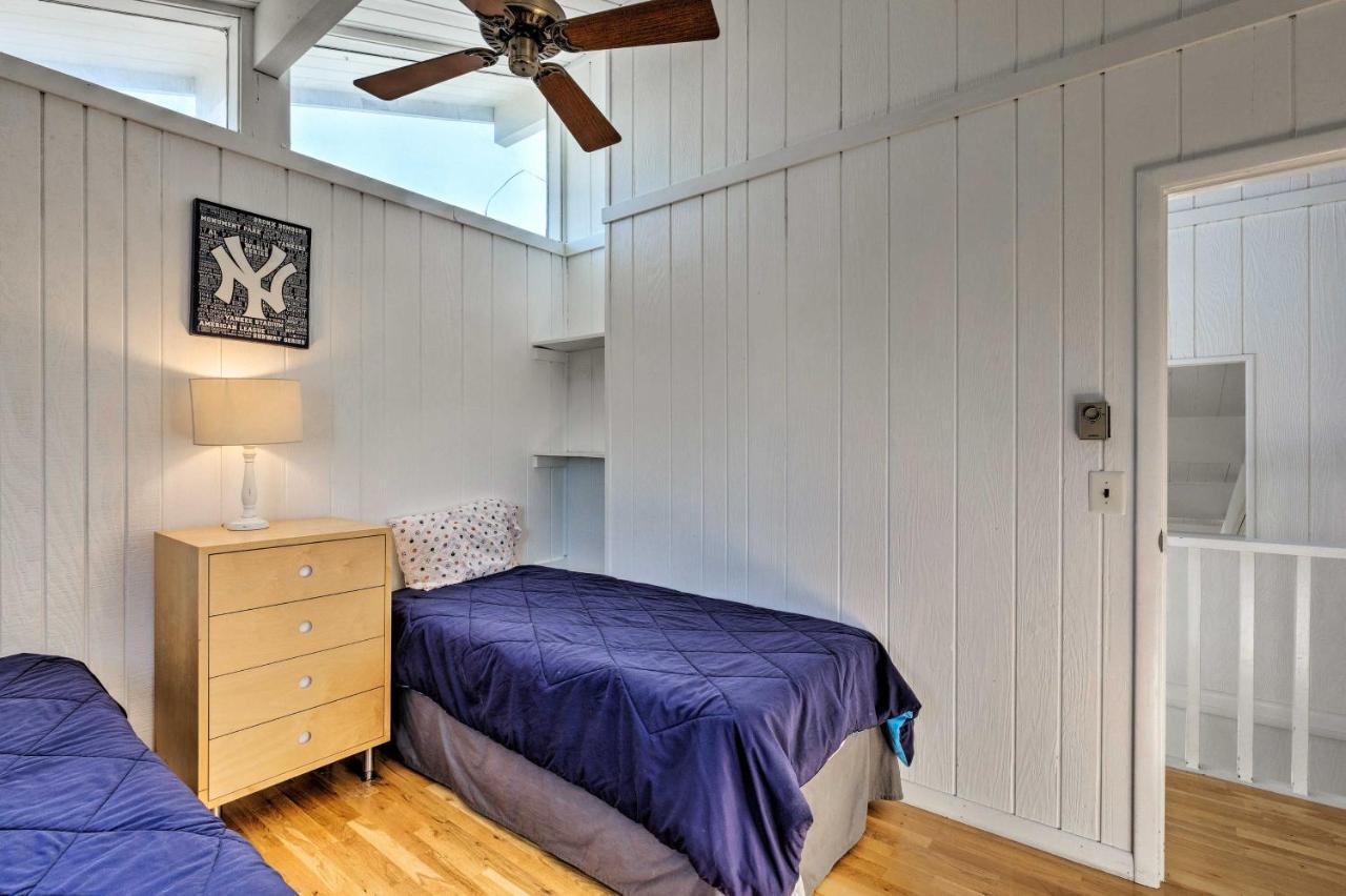 Westhampton Beach Home With Deck And Ocean Views! Экстерьер фото