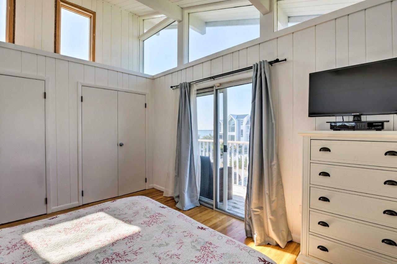 Westhampton Beach Home With Deck And Ocean Views! Экстерьер фото